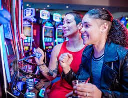 briobola platform homepage showing football and casino sections